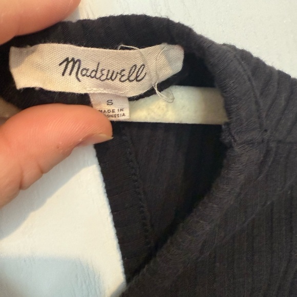 Madewell Black ribbed top - Picture 3 of 4
